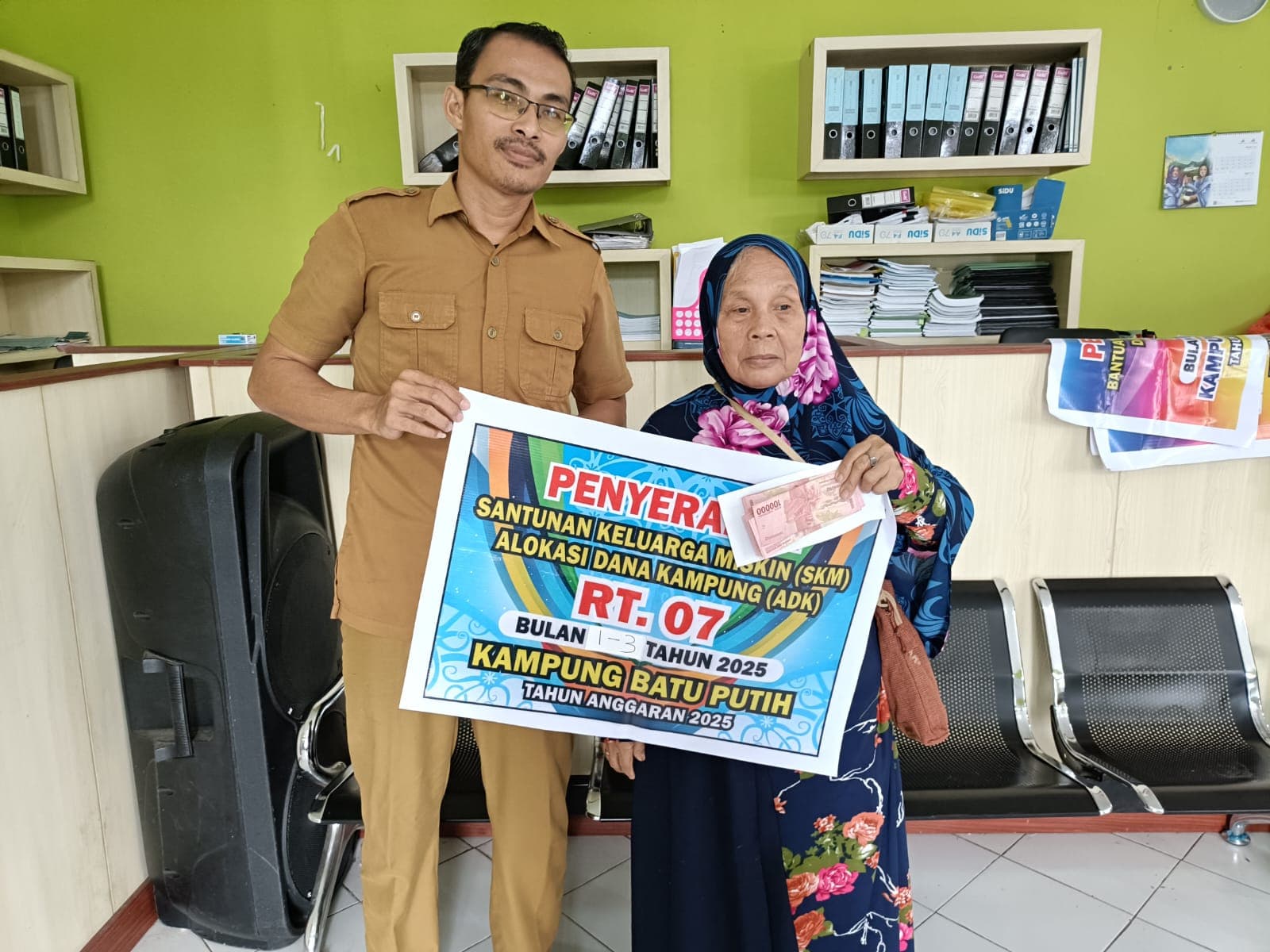 0e60ac12-b5c8-4bf2-b6a1-881301dab26b